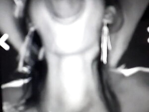 SISSY DEEP THROAT  !!!