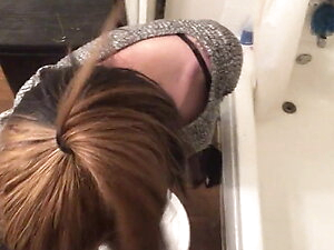 Sexy trans Shemale enjoys her cock