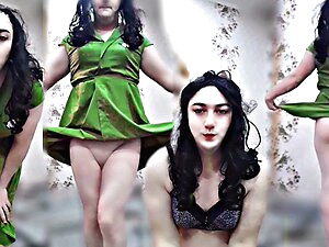 Green Sexy Dress Cute Shemale Ladyboy Hot Body Sexy Dancer Cosplayer Model