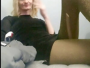 Whip, Self Facial! Lola Jackson Hot Solo!!