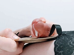 Erika Oak Uses Cum as Lube for Girlcock