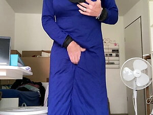 Dhimmi-Bea - Hijabi masturbating fully dressed