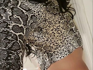 The Little Sissy in Bodysuit 31.10.2021 without skirt