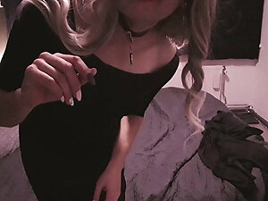 xsannetjuhx striptease for boyfriend asking for bigger boobs