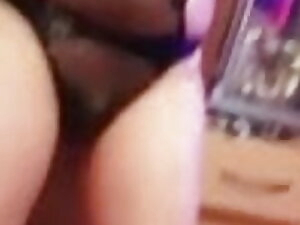 London Thai shemale whore